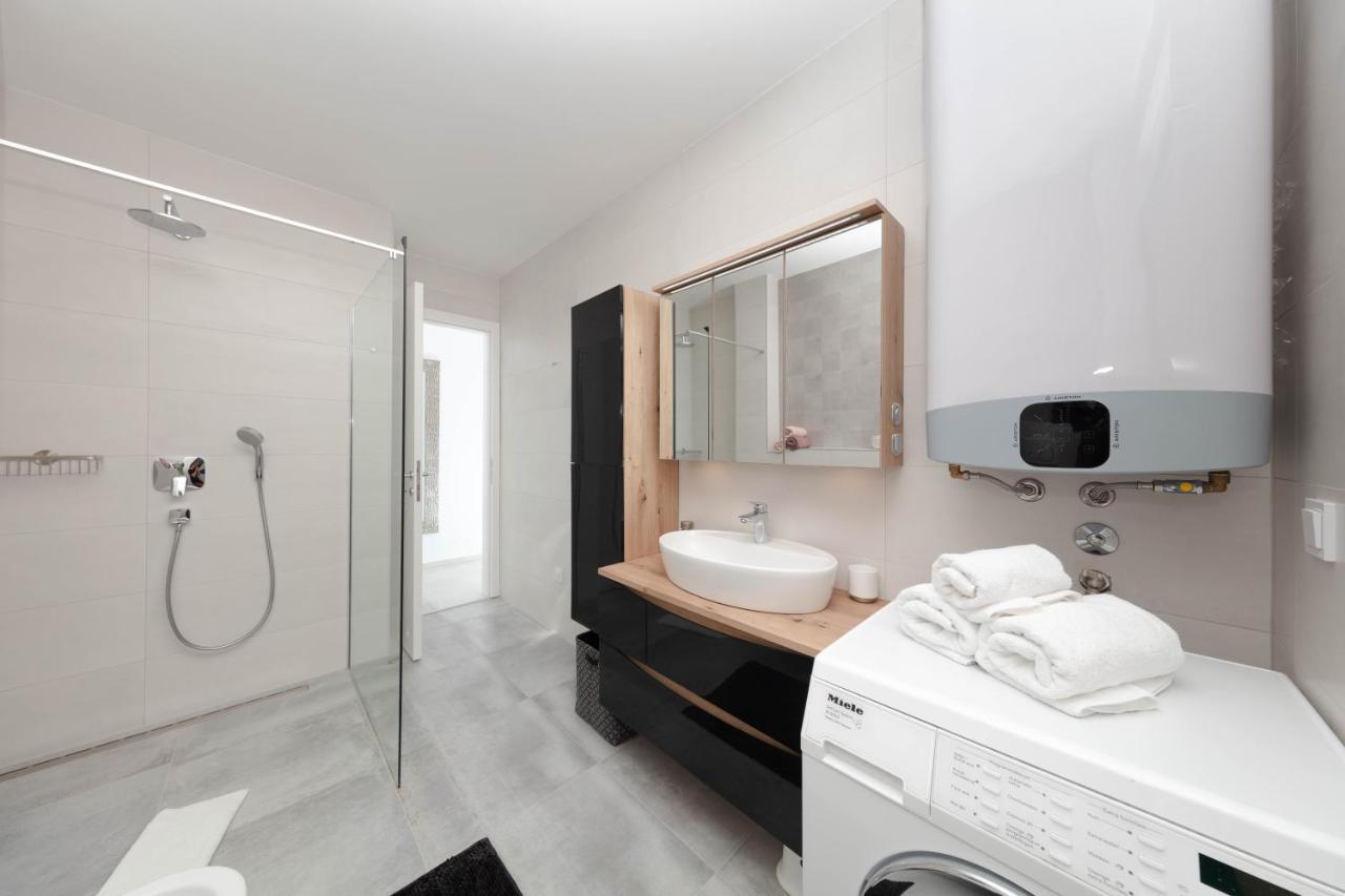 Apartman Oranz Banjole Esterno foto